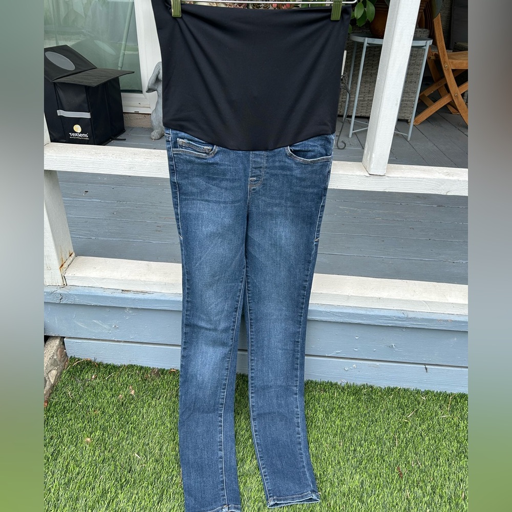 Good American maternity skinny jeans size 6